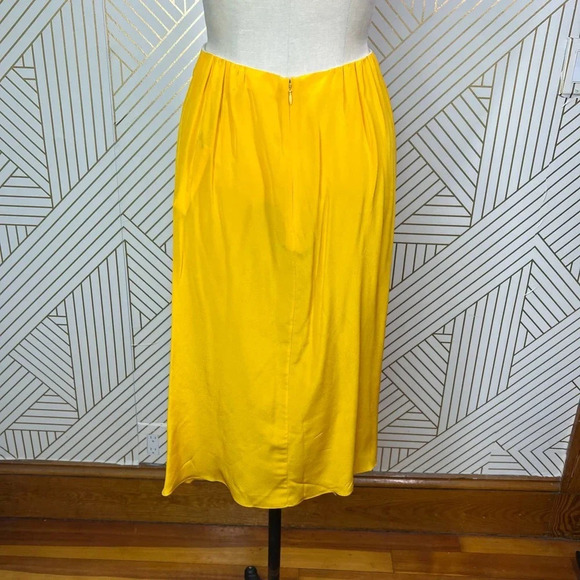 Tome Bow Tie Front Midi Silk Skirt in Marigold Yellow Size US Large - Picture 8 of 12